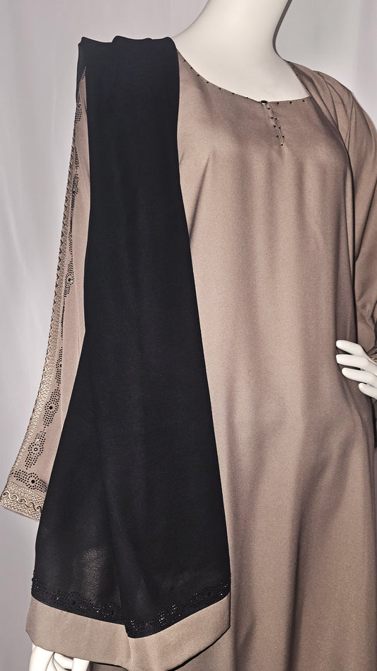 The 'Desert Bloom' Abaya